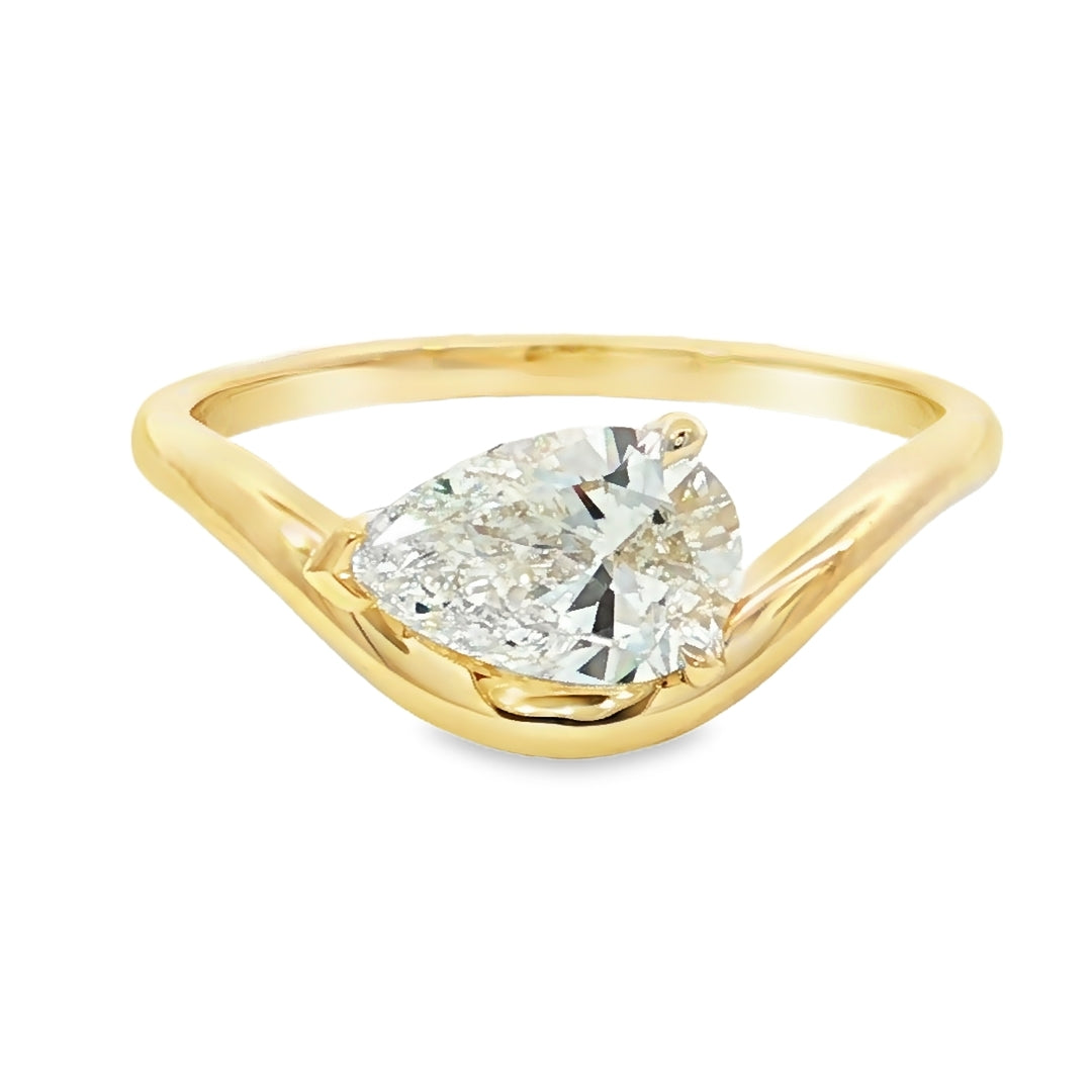 9ct Yellow Gold Lab Grown Pear Diamond Ring. Design No: 2847-9YD-2