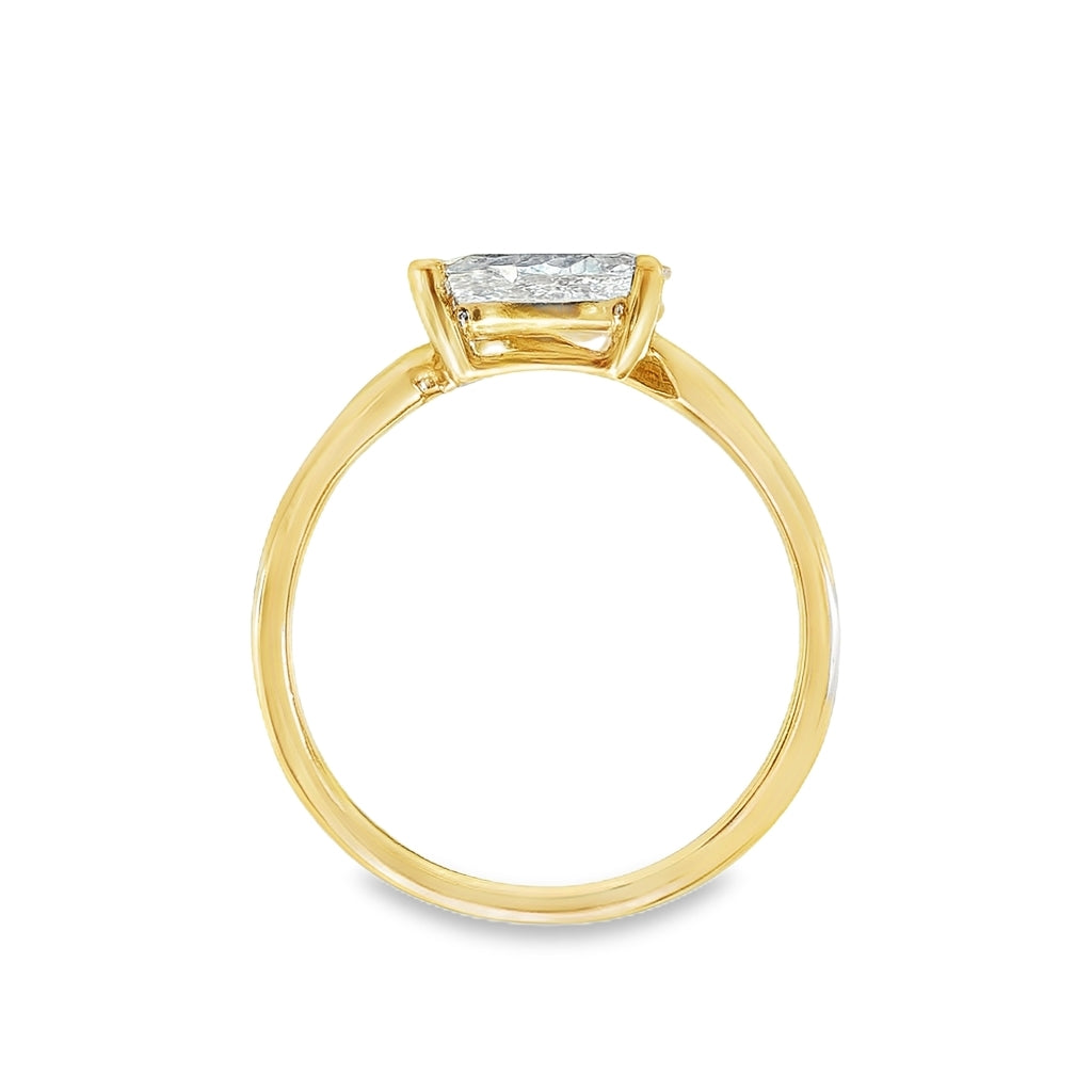 9ct Yellow Gold Lab Grown Pear Diamond Ring. Design No: 2847-9YD-2