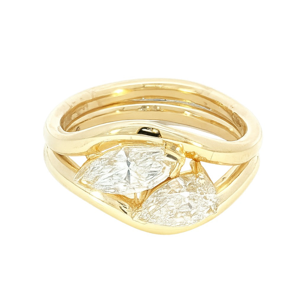 Modern Twist Marquise Diamond Gold Ring. Design No: 3117