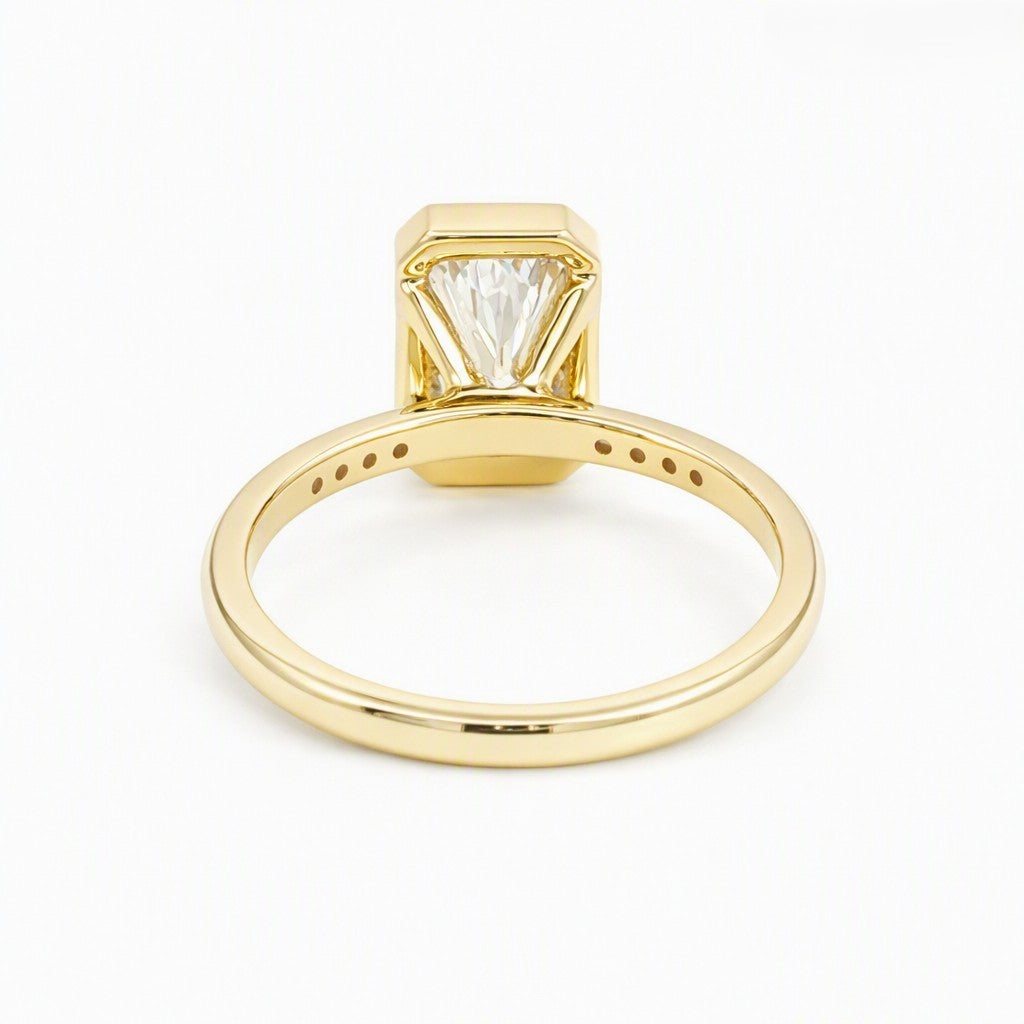 Engagement Ring with 2.06ct E VS1 Radiant Lab‑Grown Diamond in 9ct Yellow Gold