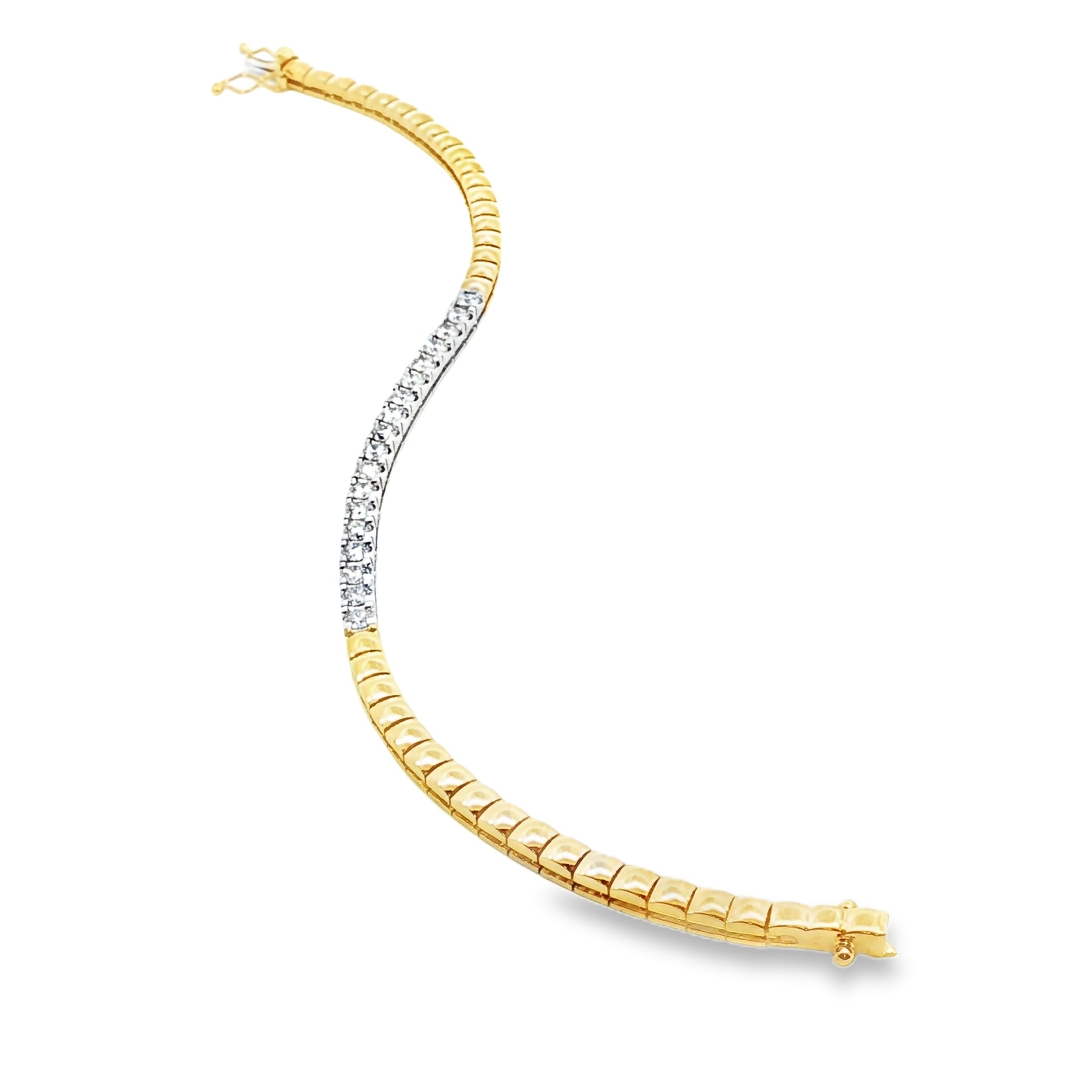 18ct Yellow and White 18 x Diamond Bracelet. Design No: 18DTT