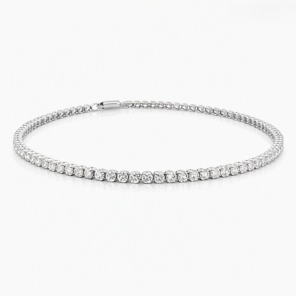 9ct White Gold Ultra‑Light Diamond Tennis Bracelet. Design: DBR019