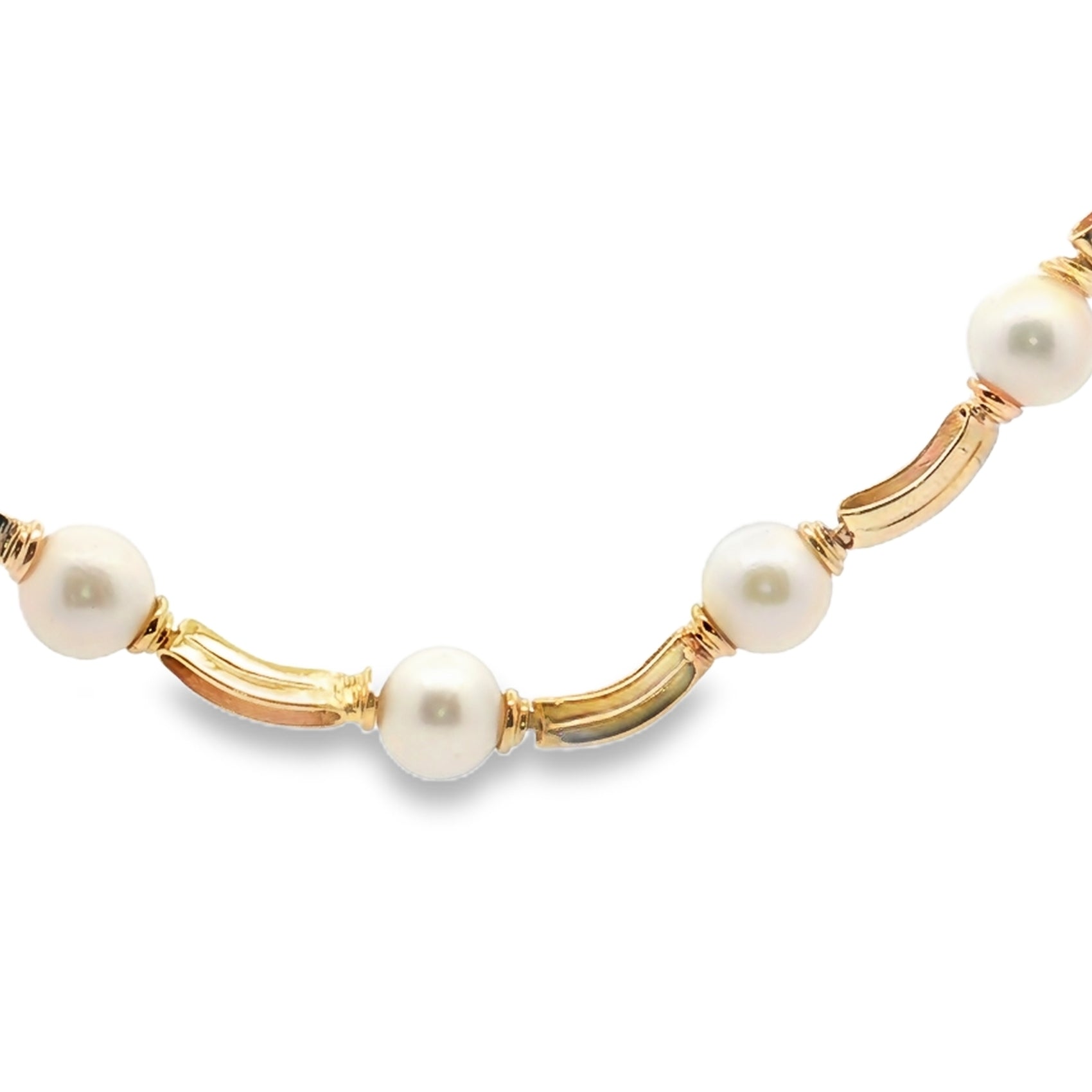 9ct Yellow Gold Gate Link Necklet with 7 Cultured Pearls. Design No: G43NPEARL-9