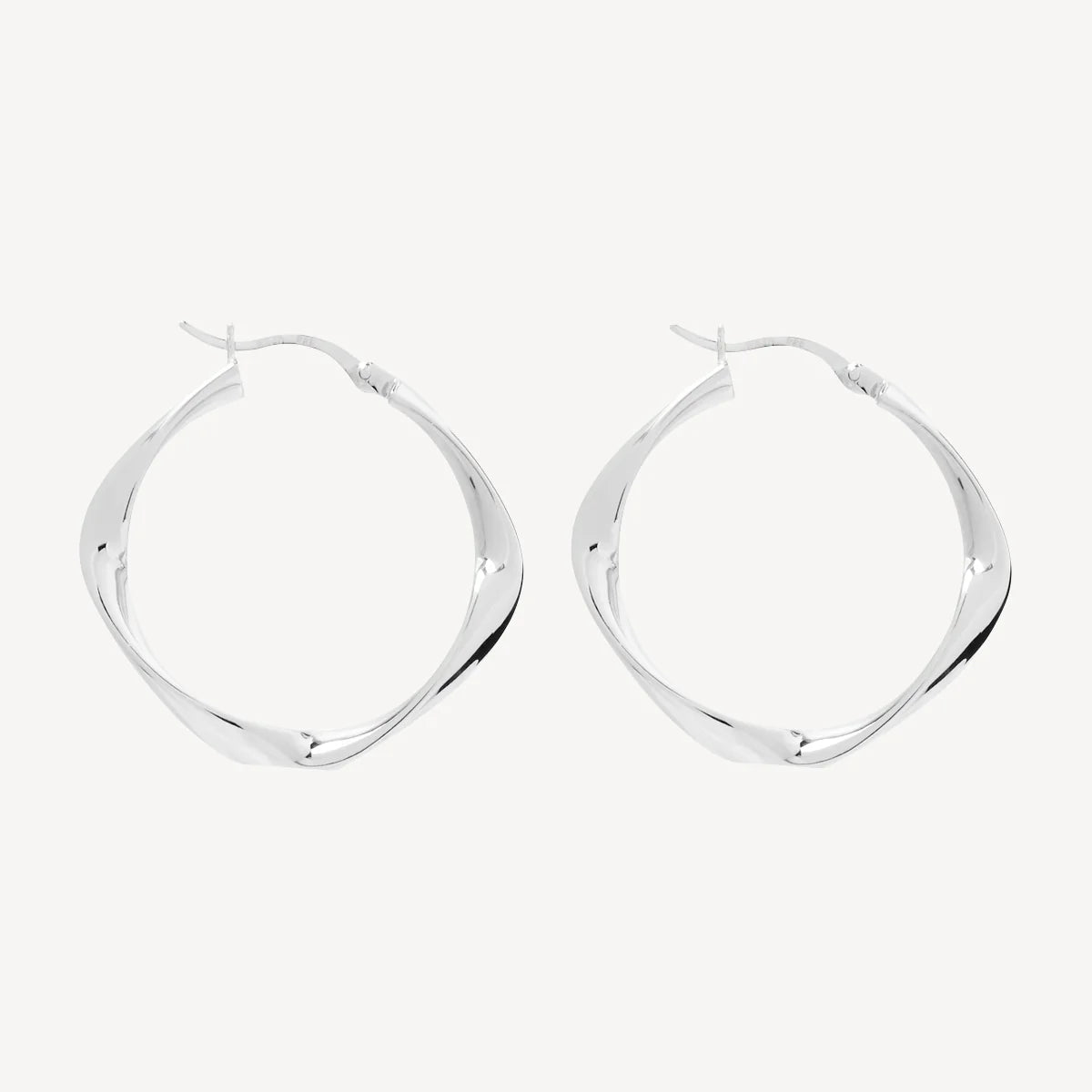 Najo Garden of Eden Hoop Earring. Design: E6617
